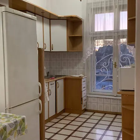 Apartament On Halytska Street Lviv Exterior photo