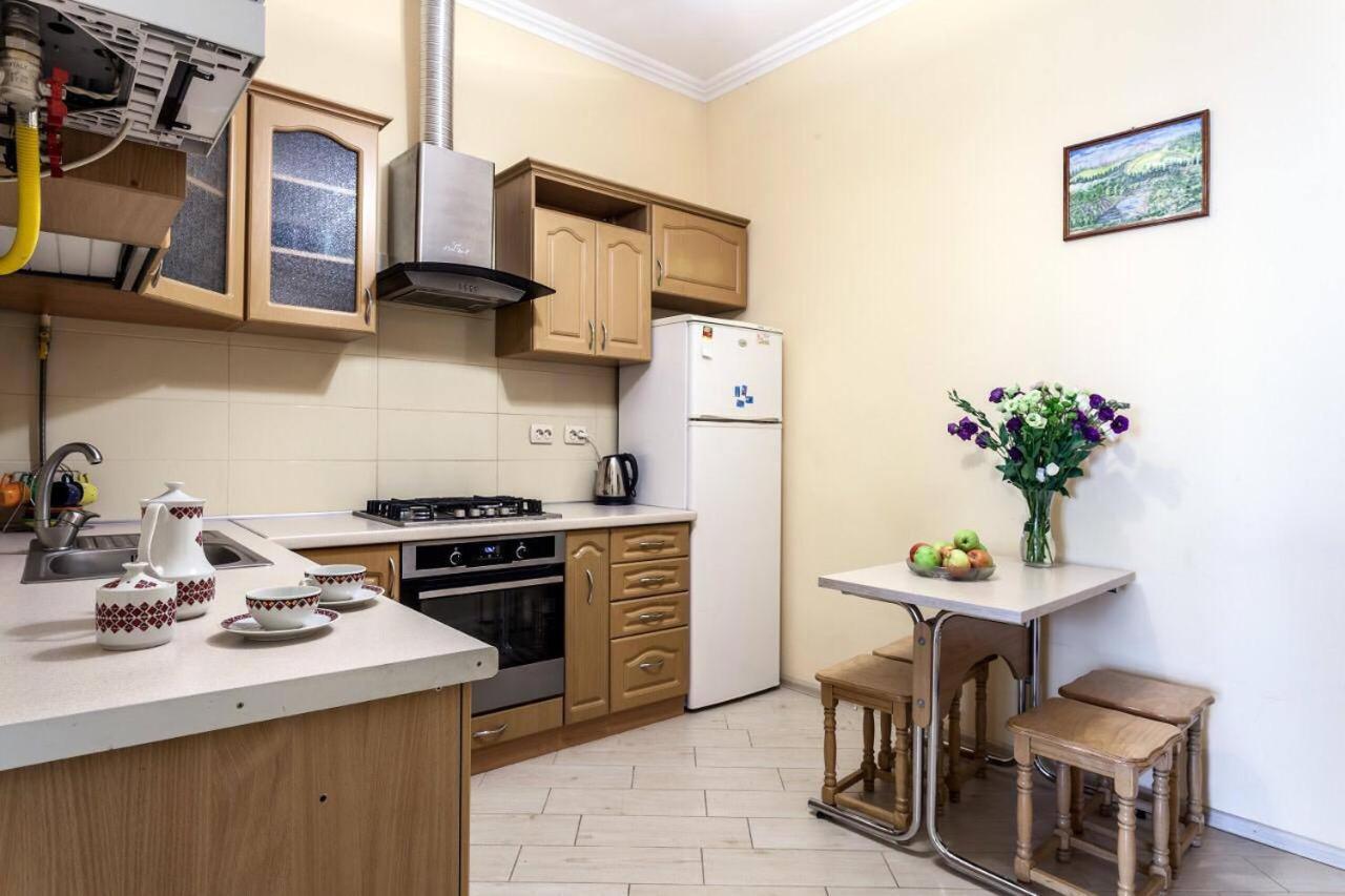 Apartment On Halytska Street Lviv